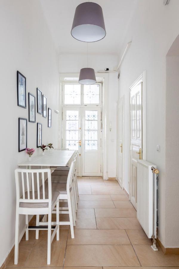 Apartament Deluxe Cozy In The Heart Of